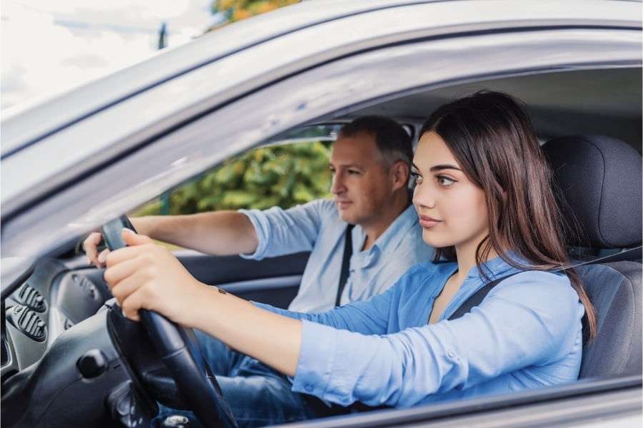 How to Calculate Average Cost of Car Insurance for a Teenager